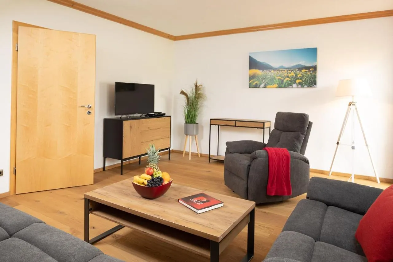 Ferienwohnung Anna: 4-Sterne Familien- und Wellnesshotel Viktoria Oberstdorf Apartment