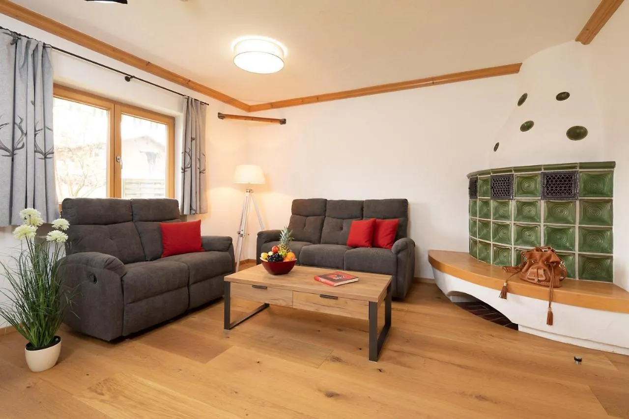 *** Apartment Ferienwohnung Anna: 4-Sterne Familien- und Wellnesshotel Viktoria Oberstdorf Germany